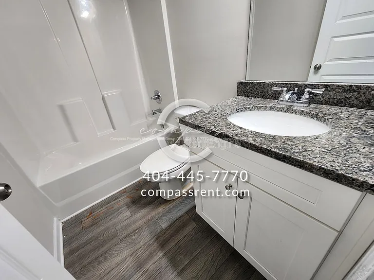 206 Lyndon Way NW — Photo 22