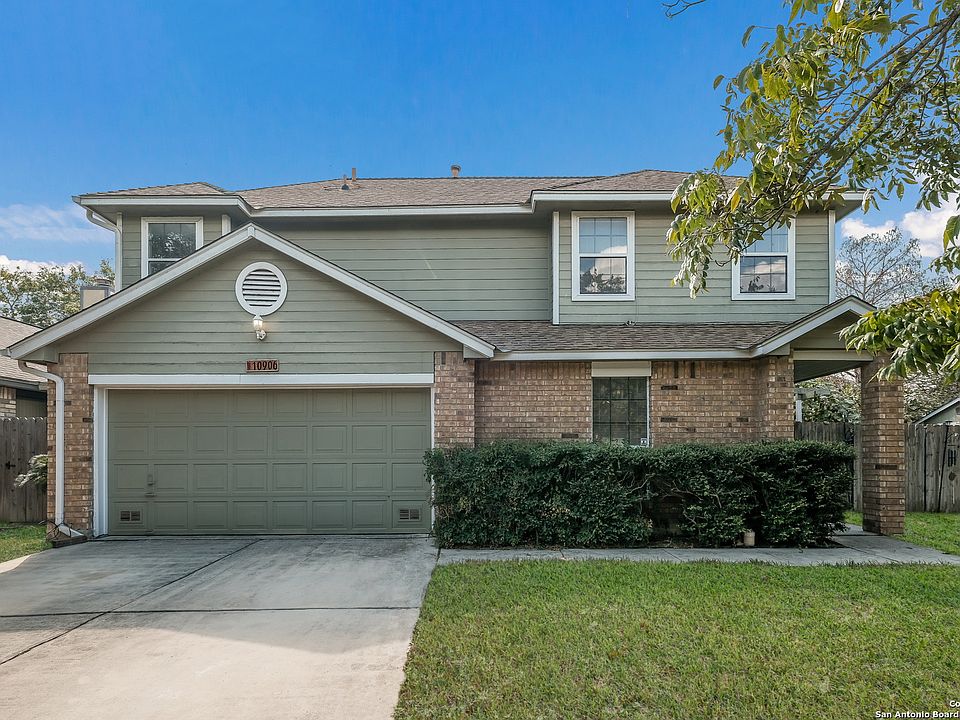 1st image of 10906 LAKE PATH DR