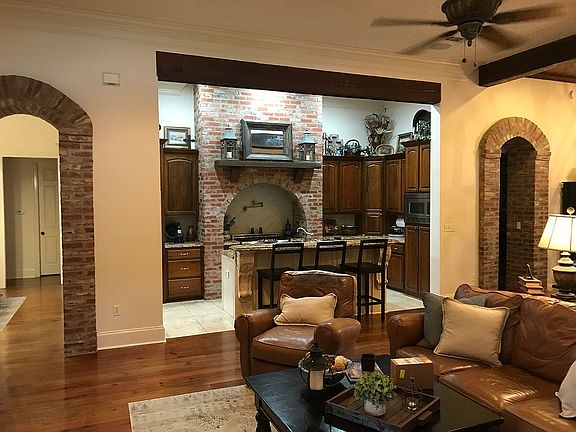 4th image of 1646 Gleneagles Bnd