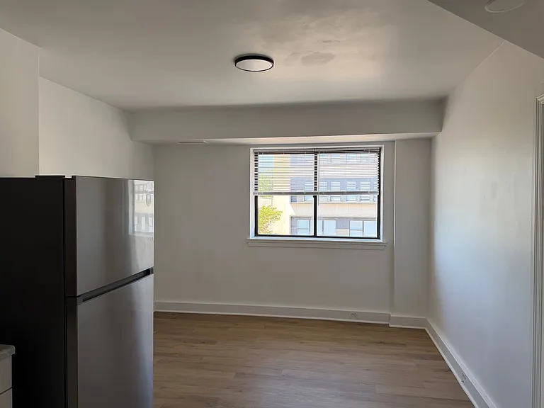 Park Place Apartments — Photo 33