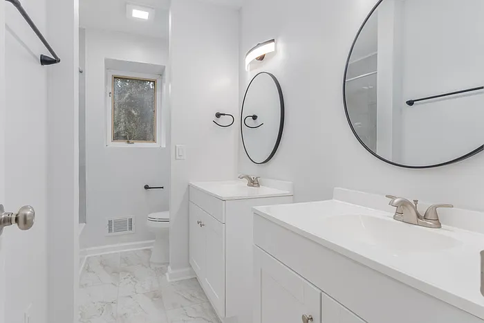 400 Derby Ln — Photo 36