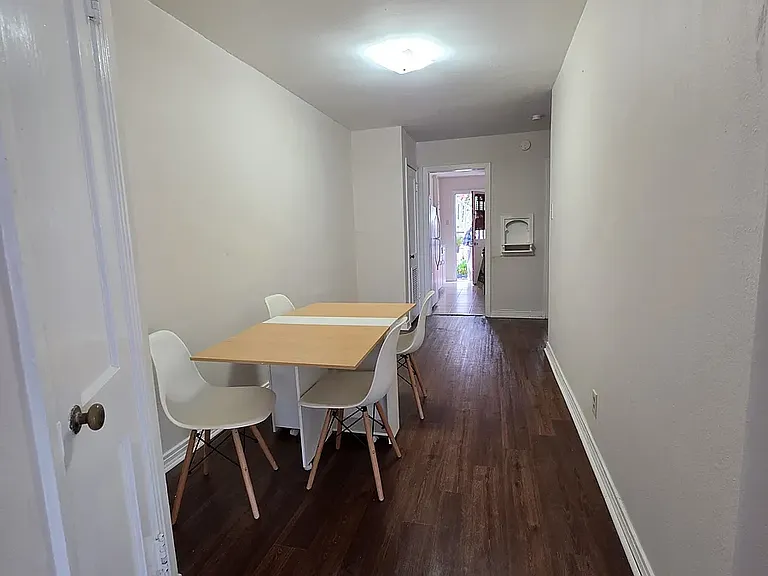 3819 S Shepherd Dr #2 — Photo 3