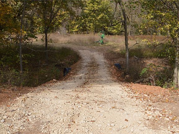 5th image of 62 Highway