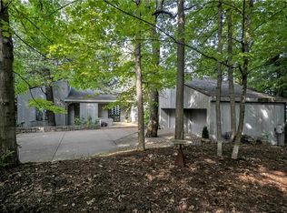 1819 Laurel Ridge Dr, Nashville, TN 37215
