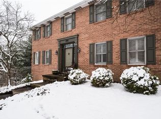 206 Cumberland Dr, Seven Fields, PA 16046