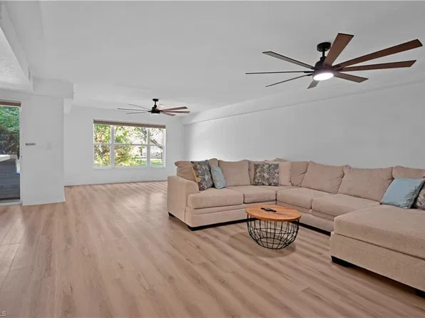 28700 Diamond Dr Unit 102, Bonita Springs, FL 34134