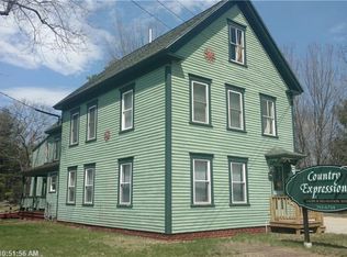 34 Alpine St, Norway, ME 04268