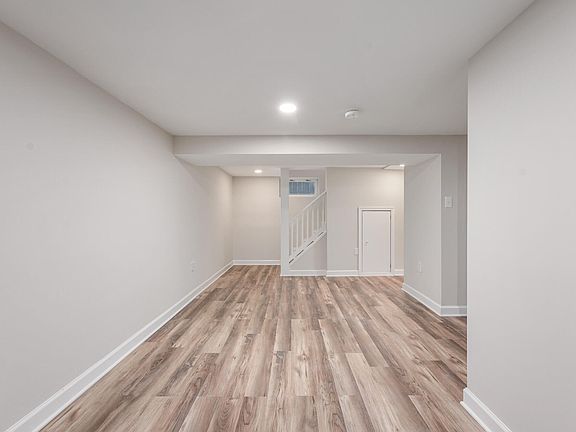 4th image of 2816 Schooley Dr