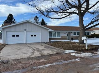 416 W Q St, Ogallala, NE 69153