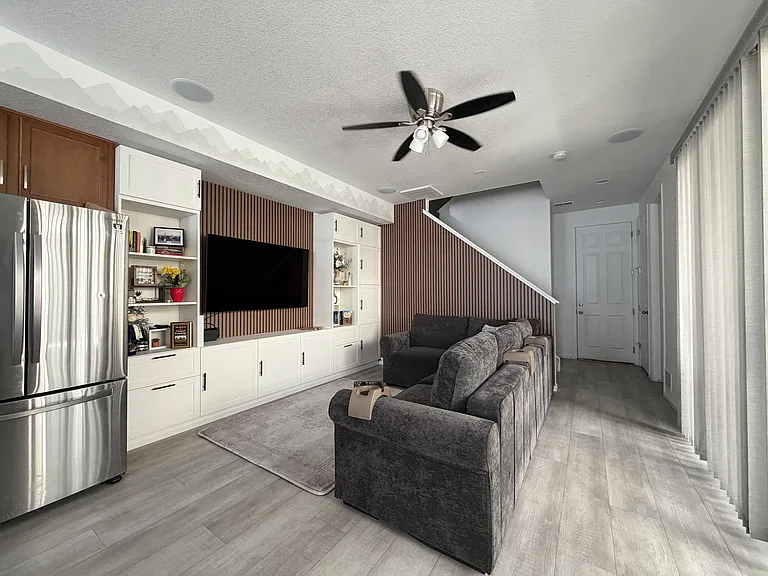 5327 Warrior St #5327 — Photo 7
