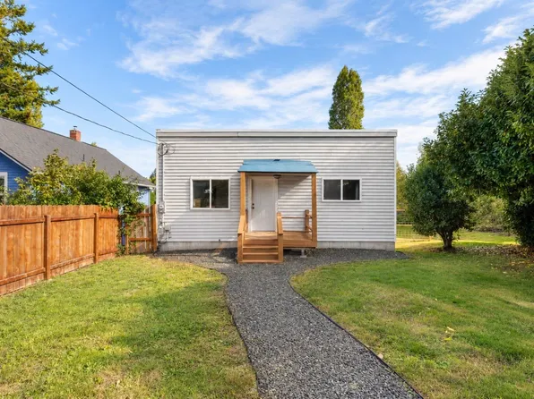 1405 Flower Avenue, Port Orchard, WA 98366