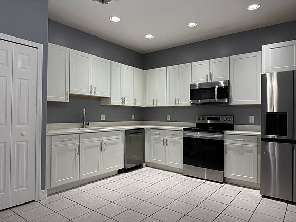 4th image of 4453 28th St SW #4453