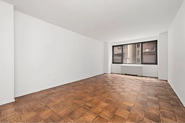 Sold by Douglas Elliman | media 18