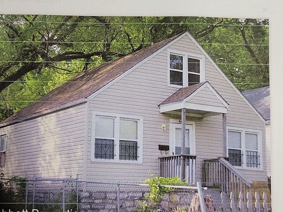 2nd image of 5033 E Linwood Blvd