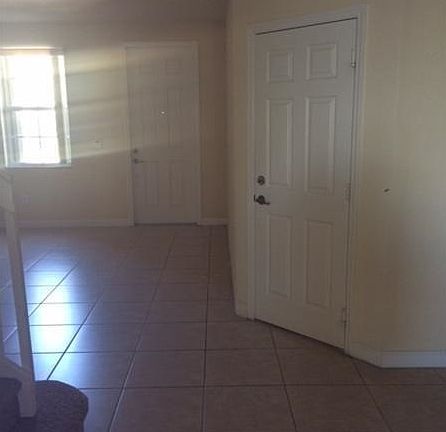 4th image of 8638 NW 113th Ct