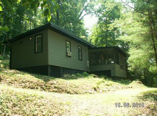 33485 Hilltop Dr, Piedmont, OH 43983