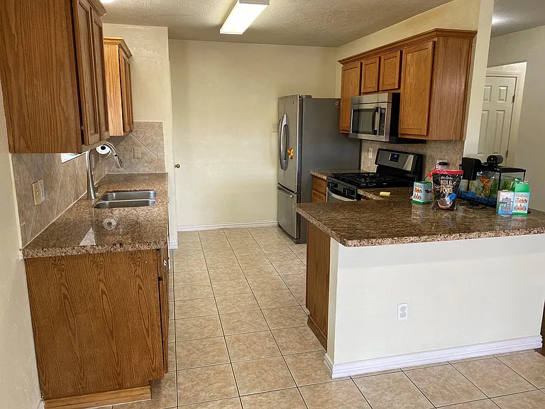 2818 Orchid Tree Ln — Photo 5
