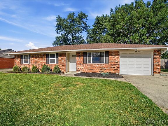 3rd image of 7329 Kirkview Dr