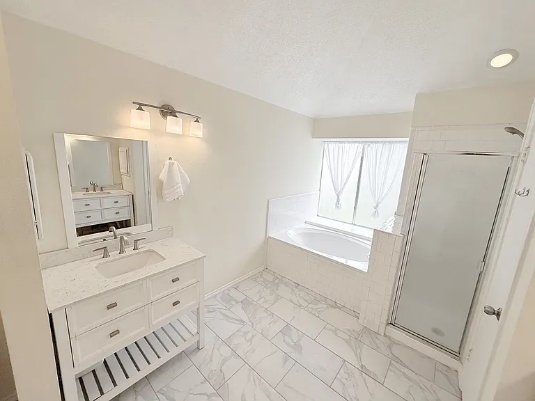 14206 Rosseau St — Photo 12