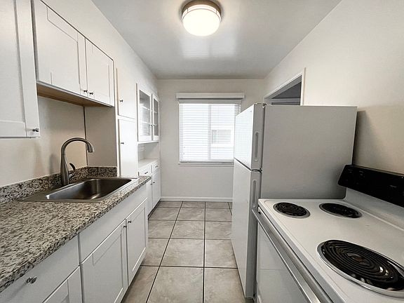4th image of 2222 P St APT 101