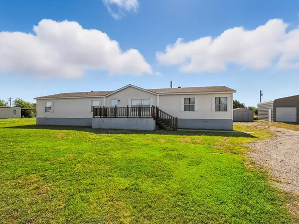 11888 Buttercup Ln, Justin, TX 76247