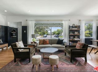 11925 Tiara St, Valley Village, CA 91607