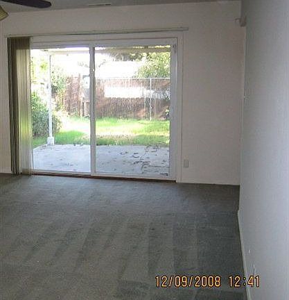 5th image of 1609 Bruce St
