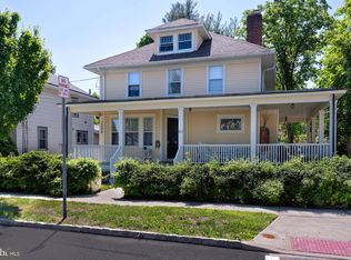 113 W Prospect St, Hopewell, NJ 08525