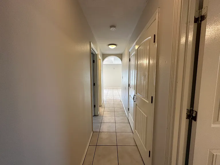 3104 Carson St — Photo 9