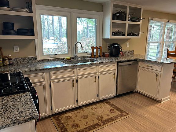 4th image of 1225 Muddy Creek Rd.