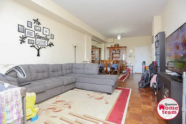 Sold by Keller Williams Realty Landmark II | media 10