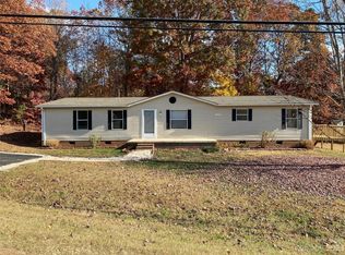 1631 Bethel Rd, Morganton, NC 28655