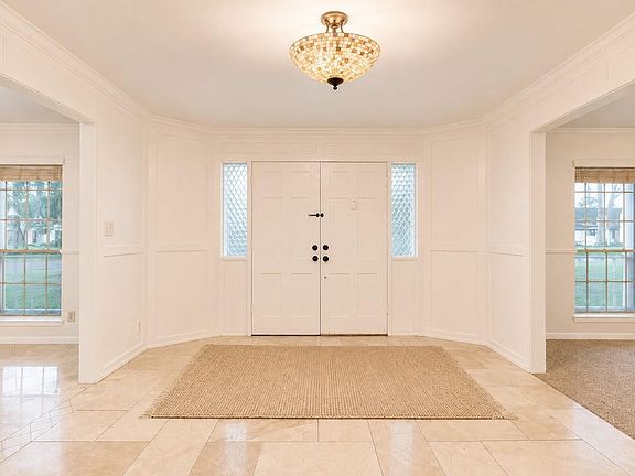 4th image of 347 Forest Lake Dr