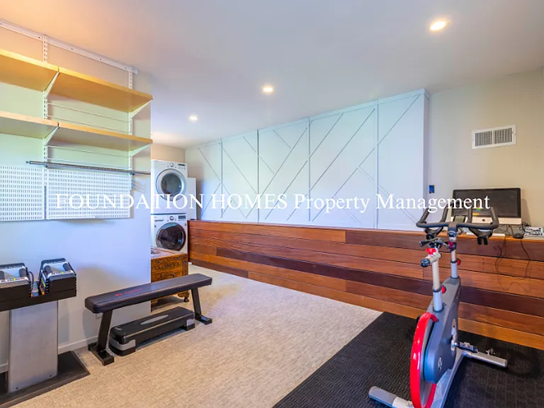 24 Longfellow Rd — Photo 11