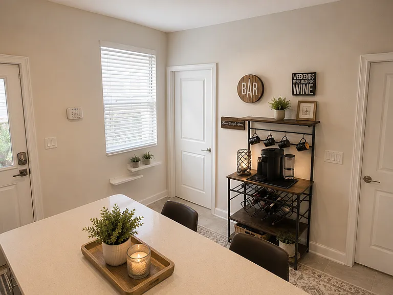 11650 Epic Ave — Photo 4