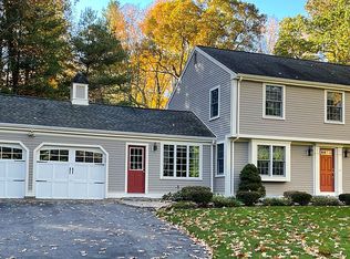 53 Silvermine Rd, Boxford, MA 01921