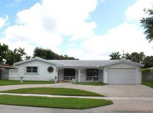 635 SW 3rd St, Boca Raton, FL 33486
