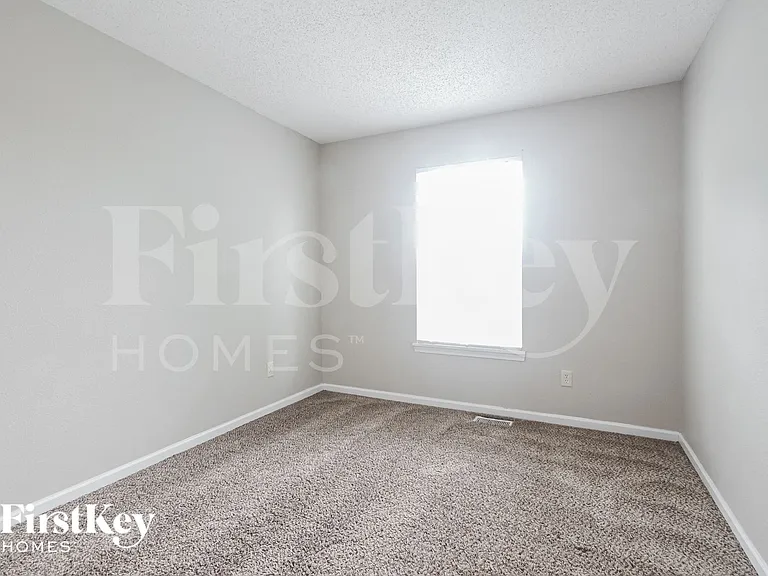 7222 Mars Dr — Photo 11