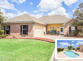 206 Public Rd, Rayne, LA 70578