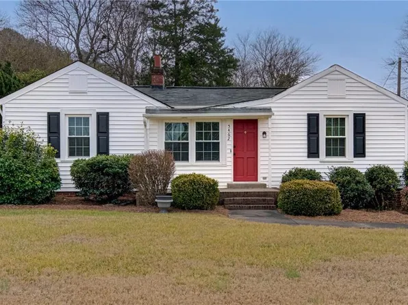 5462 Becks Church Rd, Winston Salem, NC 27106