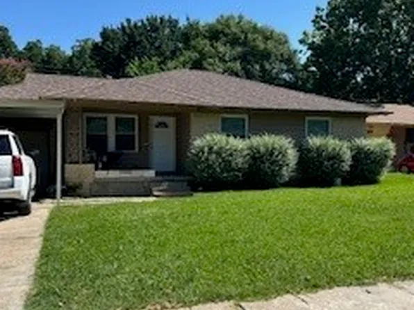 2209 Costa Mesa Dr, Dallas, TX 75228