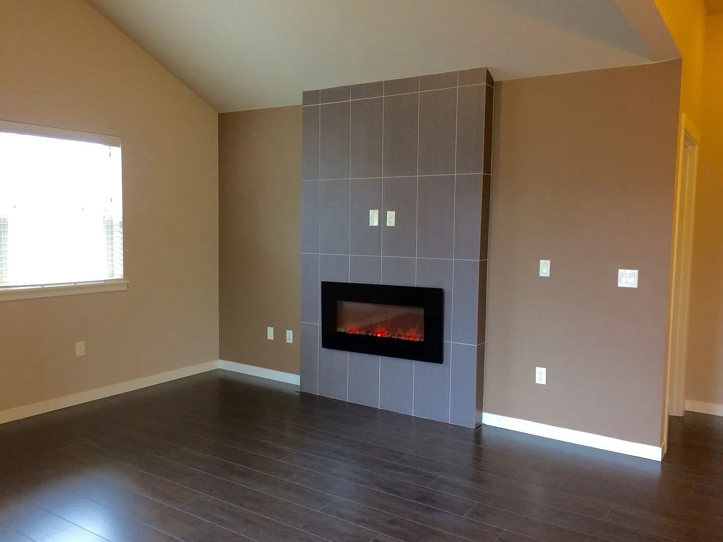 Beautiful Penthouse in 45 Central!! — Photo 4