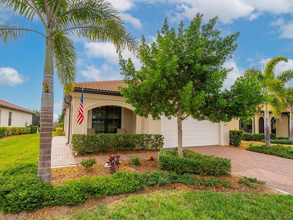 1st image of 10157 Fiddlewood Dr
