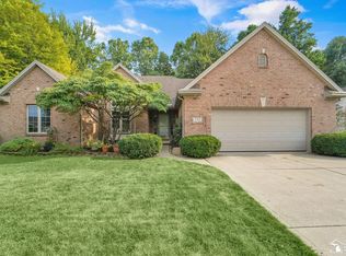 3321 Quail Hollow Dr, Lambertville, MI 48144