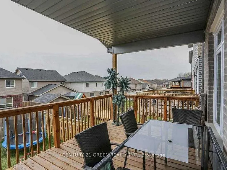 1221 Gough Rd #UPPER LEVEL — Photo 16