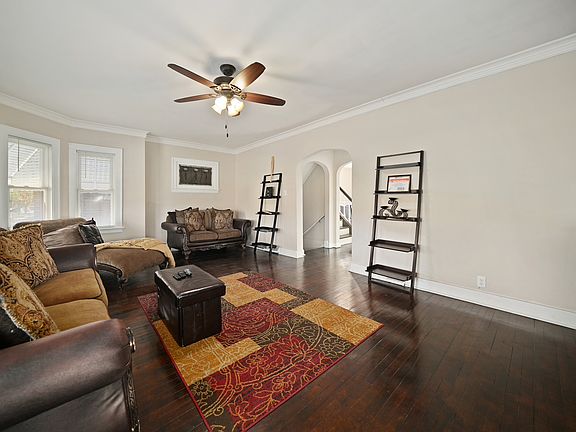 3rd image of 1240 S 14th Ave