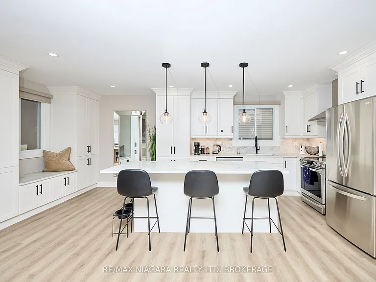 310 Main St — Photo 7