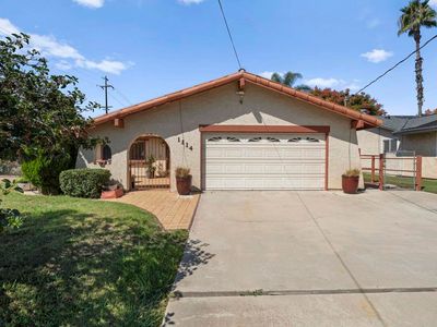 1114 Maryland Dr, Vista, CA, 92083