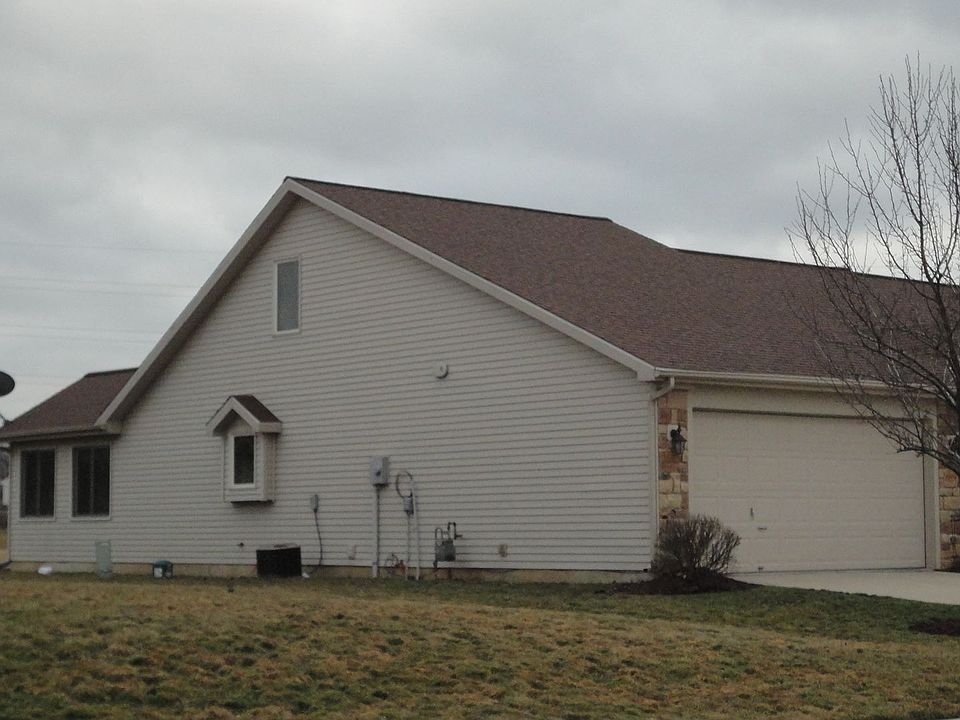 2nd image of 7308 Clubhouse Dr