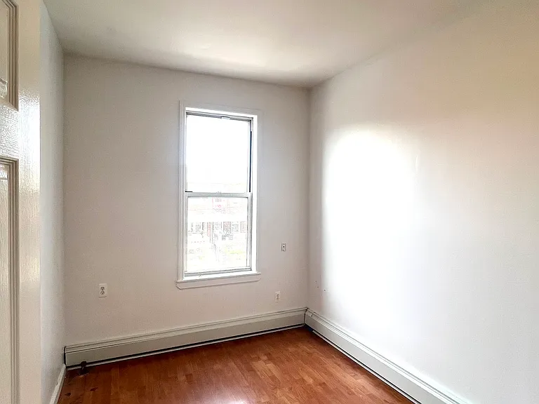 4th bedroom